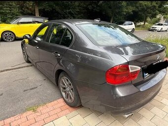 BMW E90 320D