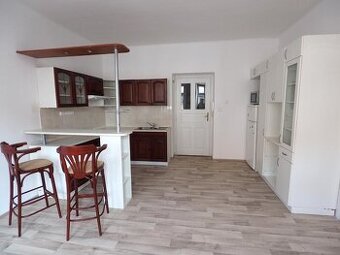 Pronájem bytu 1+1, Pardubice, Gorkého