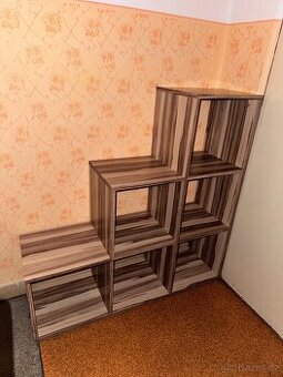 Kalax regál “schody”