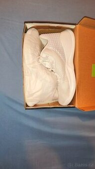 Nové Bílé Tenisky R-walker