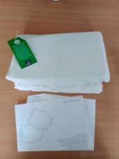 Nové prostěradlo do postýlky