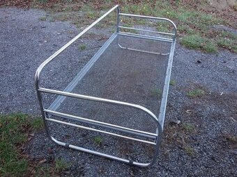 Chromovaný gauč, velmi dobrý stav