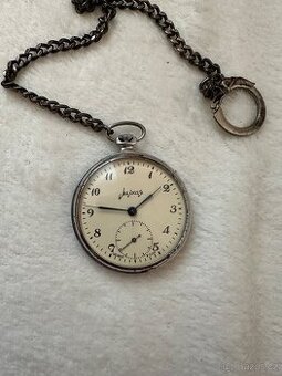 Kapesní hodinky MOLNIJA