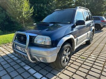 2x Suzuki Grand Vitara 2,0 HDi 80 kW  4x4
