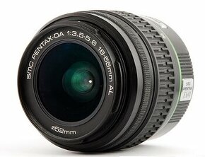 Japonský objektiv PENTAX zoom