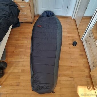 Spacák prima outdoor everest