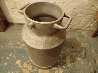 Konev hliníková bez víka