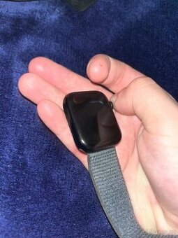Apple Watch Series 9 45mm hliník