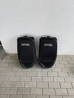 příruční zavazadlo Ferrari