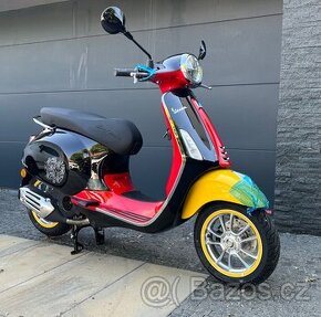 Vespa Primavera 125 Mickey Mouse - 1