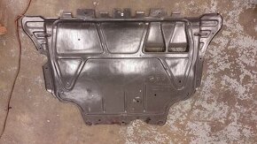 Kryt motoru octavia 3 - 1