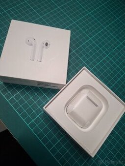 Sluchátka AirPods 2 (2019)