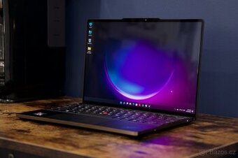 Lenovo THINKPAD Z13 G2:Ryzen 7 7840U,64GB,SSD 1TB,AMD Radeon