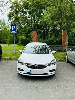 Opel Astra K 2016 automat