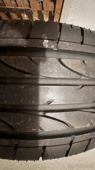 Bridgestone 235/55 r17