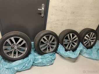 Hyundai i30 originál r16” sada alu kola