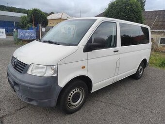 VW T5.Caravelle.1.9TDI.75kw.6 míst.R.V.11/2006.STK Nová