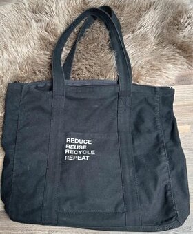zign tote bag