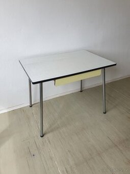 Retro umakartový stůl - 1