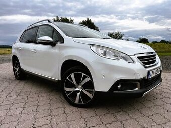 Peugeot 2008, 1,6 HDi 84 kW ALLURE PANO,NAVI