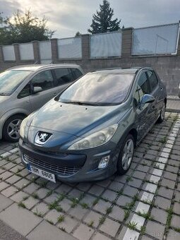 Peugeot 308 automat nejvyšší výbava