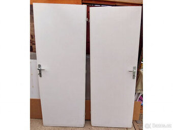 Bílé interiérové dveře 70L, 70P s kováním a klíčem