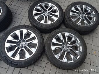 Ojedinělá ZIMNI al kola 19" ORIGINAL Toyota RAV 4, r.v. 202