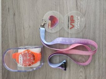 Hodinky Katy Perry plus VIP karta se šňůrkou