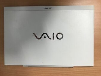 Sony Vaio, model PCG-41218M na náhradní díly