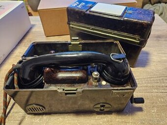 Polní telefon ČSLA TP-25