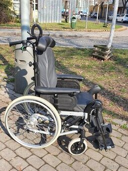 POLOHOVACÍ značkový NOVÝ invalidní vozík Invacare
