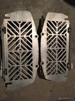 Ktm výztuhy chladičů exc 2017