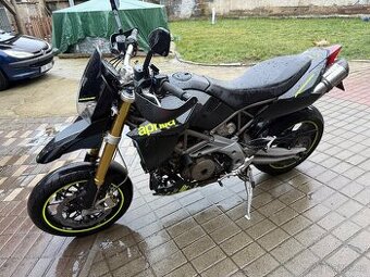 Aprillia dorsoduro 750