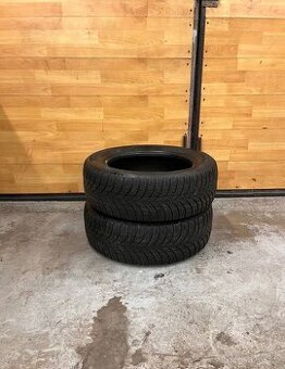 Zimní pneu 205/60/16