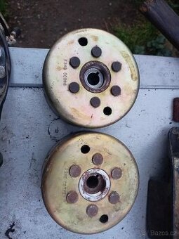 Yamaha DT 125r rotor zapalování