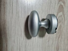 Koule na dveře + klika na dveře