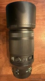 Nikon Z MC 105 mm f/2.8 VR S – TOP stav