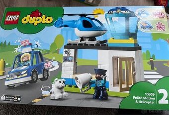 Lego duplo policejní stanice a vrtulník 10959