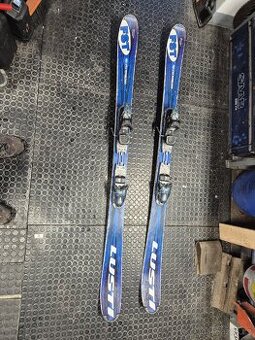 Free style sjezdové lyže