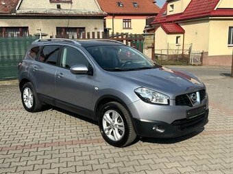 Nissan Qashqai +2 2,0 4x4 7míst TAŽNÉ WEBASTO