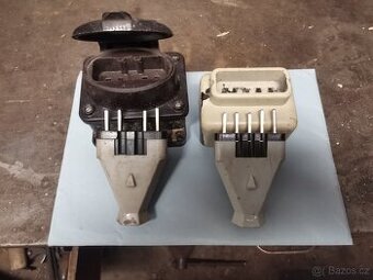 Zásuvky zástrčky 380V 16A retro