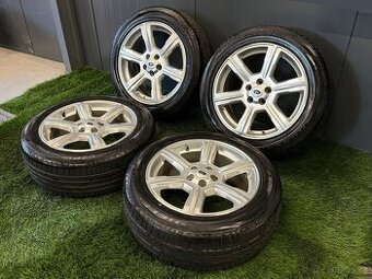 Range Rover Vogue kola