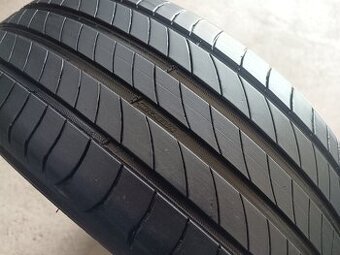 205/55 R17 MICHELIN (5122)