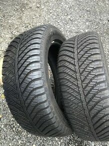 PRODÁM 2 ks nejeté celoroční pneu Goodyear