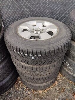 Nissan Navara D40 235/75 R16 m+s (61) - 1