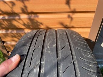 Letní pneu 225/45R17
