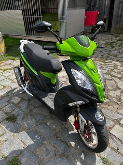 Skůtr