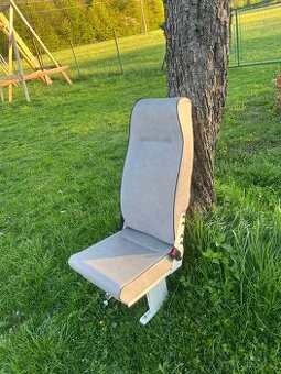 Sedačky do auta