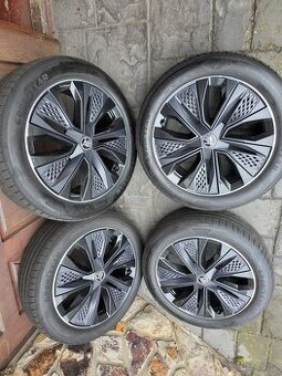 215/50/18 vč. alu 7Jx18, 5x112, ET45 sada