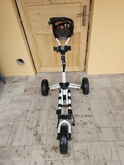 Golfový vozík